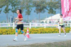 BIB: 
                            <button type="button" onclick="openModal(27851371)" class="btn btn-primary btn-sm float-right btn-popup" data-toggle="modal" data-target=".modal-high-quality">
                        <i class="fas fa-shopping-cart"></i> Add to Cart
                    </button>
                                            <button type="button" onclick="isThisMe(27851371, true)" class="btn btn-success btn-sm float-right btn-popup btn-isme hidden" data-toggle="tooltip" data-placement="bottom" title="นี่คือรูปของคุณใช่ไหม คลิกที่นี่เพื่อเอาเข้าอัลบั้ม">
                        <i class="fas fa-plus"></i> Add to album
                    </button>
                    <button type="button" onclick="isThisMe(27851371, false)" class="btn btn-warning btn-sm float-right btn-popup btn-isnotme hidden">
                        <i class="fas fa-ban"></i> Remove from album
                    </button>